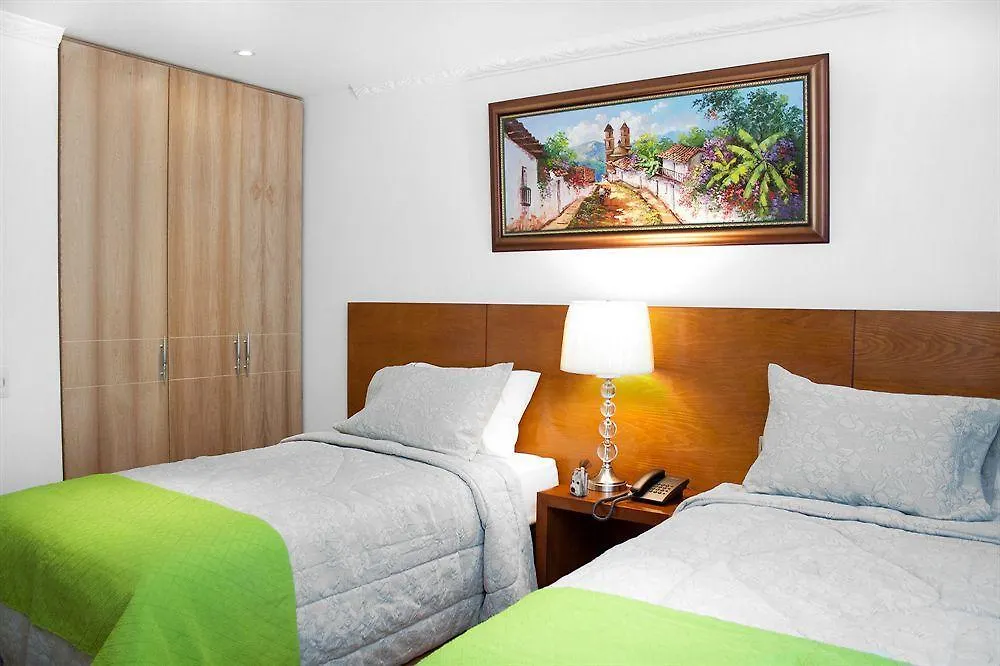 Hotel Casa Mahanaim Colferias, Bogota 4*,